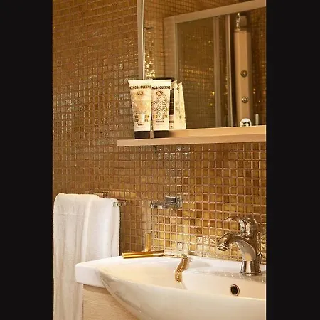 Avianto Hotel Imerovigli (Santorini)