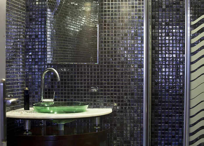 Oda ve Kahvaltı Avianto 4*